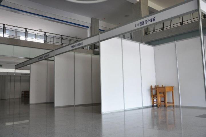 会展综合虚拟仿真实验中心小学期系列报道之五：校园展会现场搭建工作顺利完成