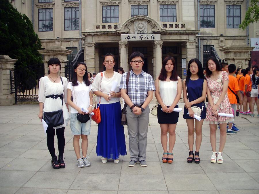 我中心教师指导学生开展区域旅游市场调查与预测